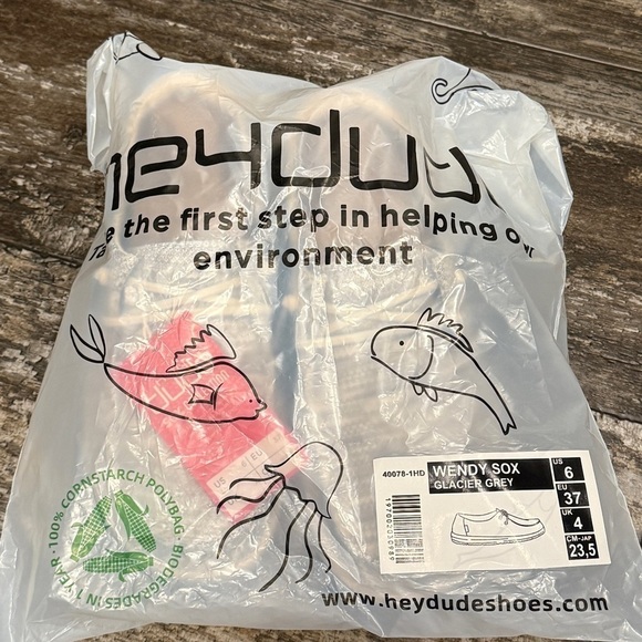 Hey Dude Wendy Sox Slip On Shoes Comfy Glacier Grey Womens‎ Size 6 NEW - Picture 3 of 10